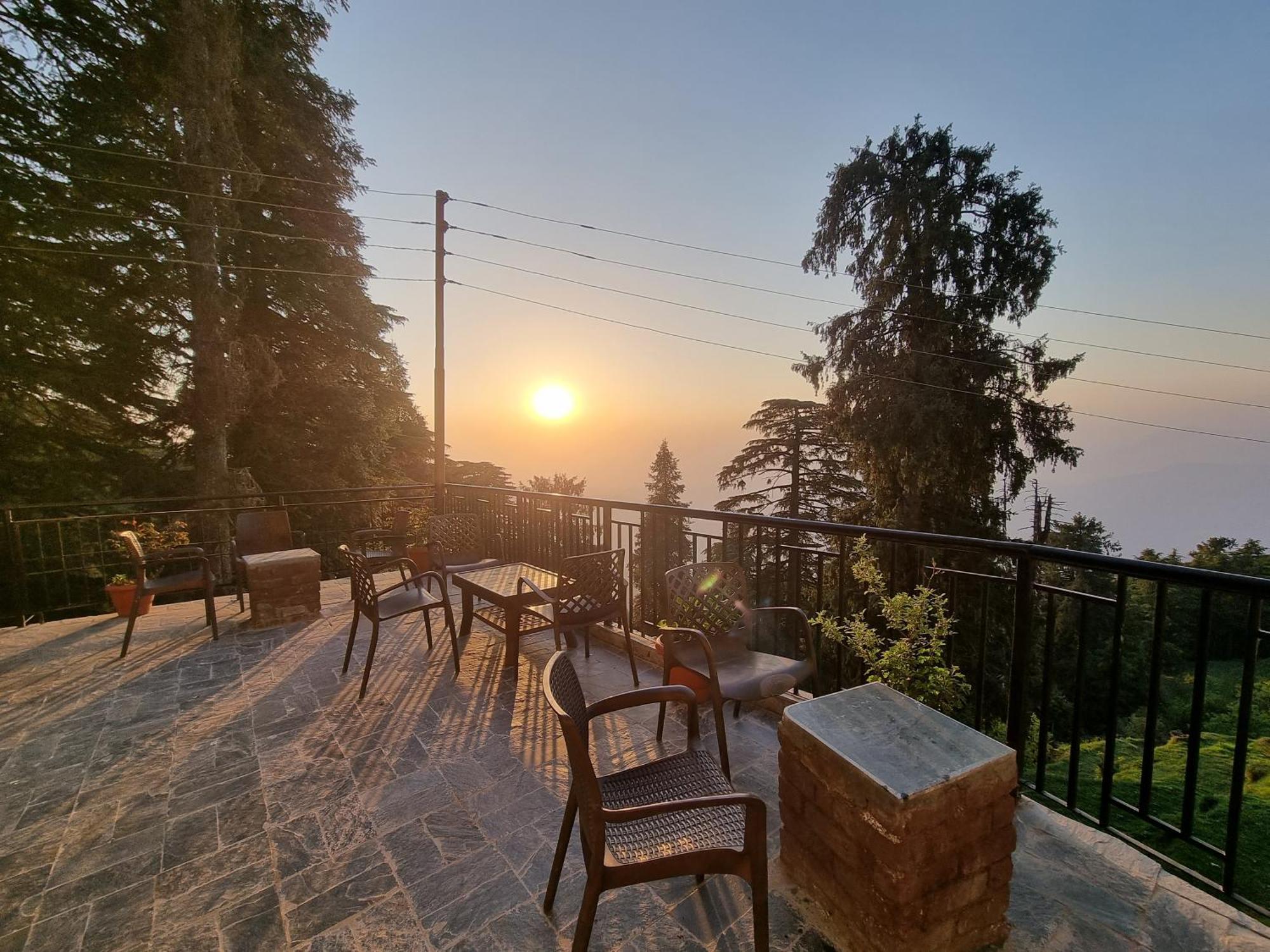 Forest Vibes Kalatop-Rooms And Restaurant Dalhousie Exteriör bild