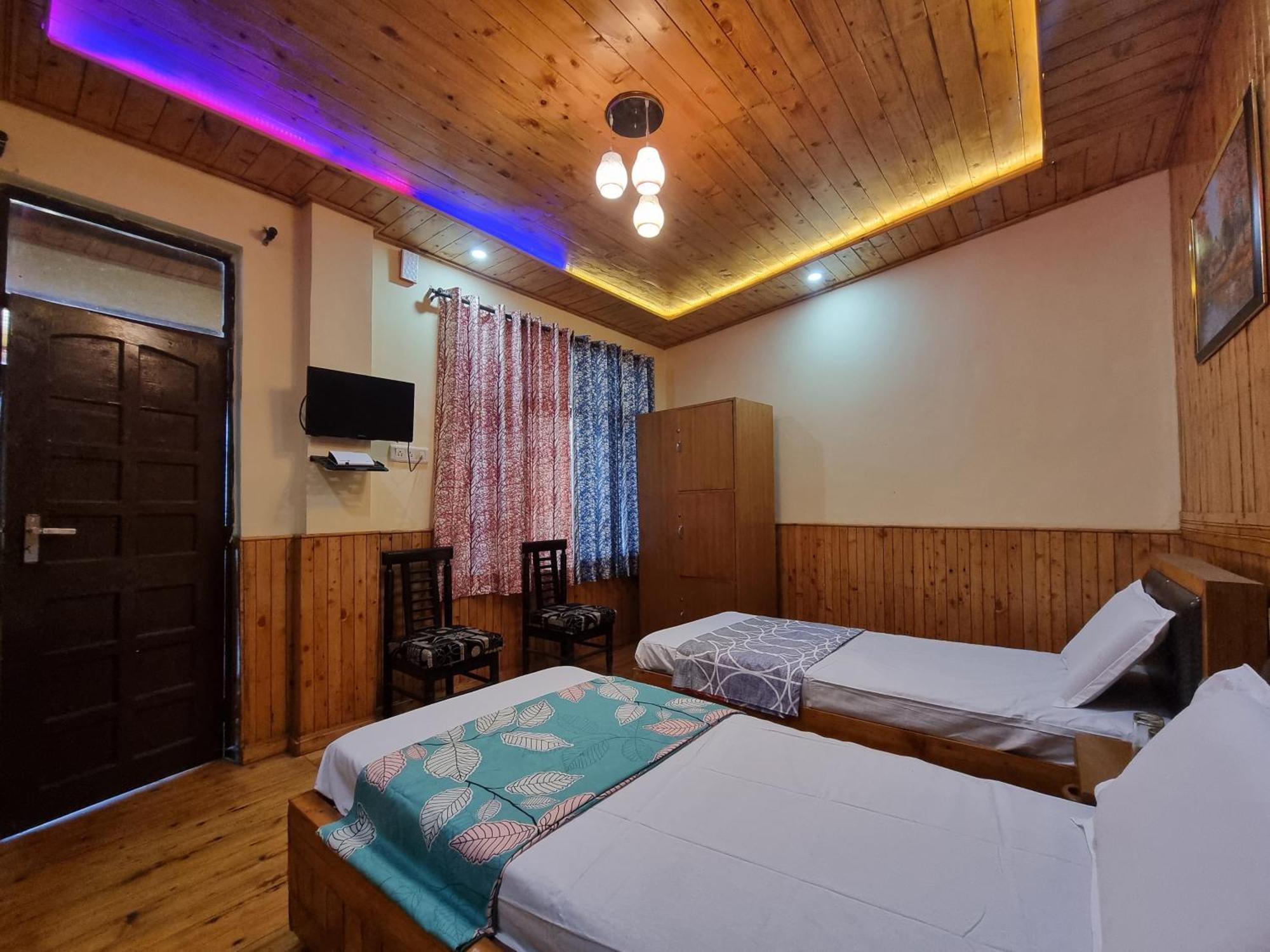 Forest Vibes Kalatop-Rooms And Restaurant Dalhousie Exteriör bild